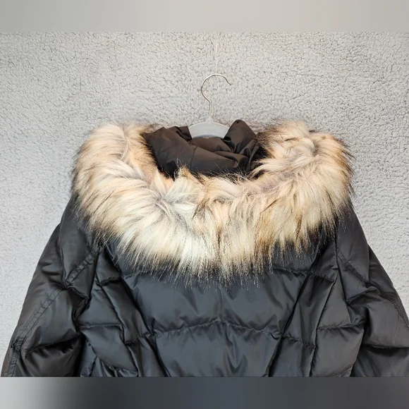 **SOLD***Calvin klein Womens Black Full Zip Coat Sz M Detachable Hood Faux Fur - Picture 9 of 15